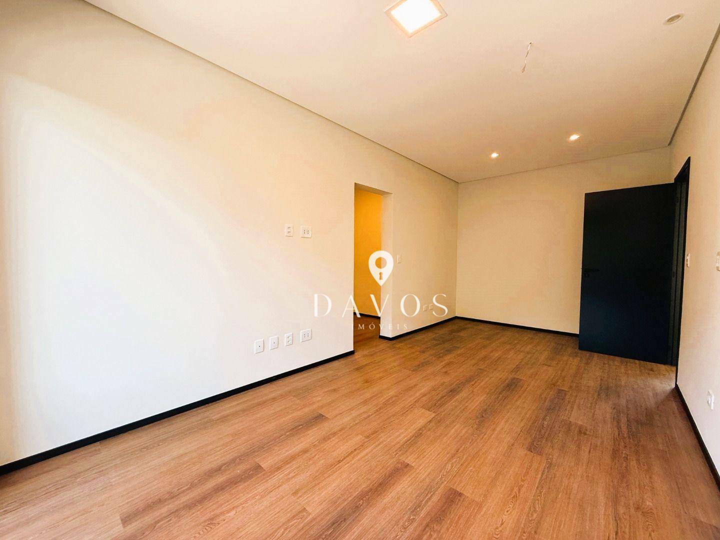 Sobrado à venda com 4 quartos, 310m² - Foto 19