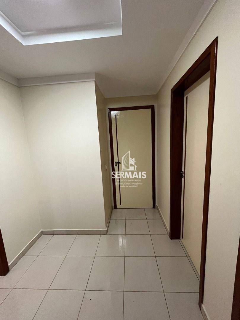 Apartamento para alugar com 3 quartos, 119m² - Foto 23