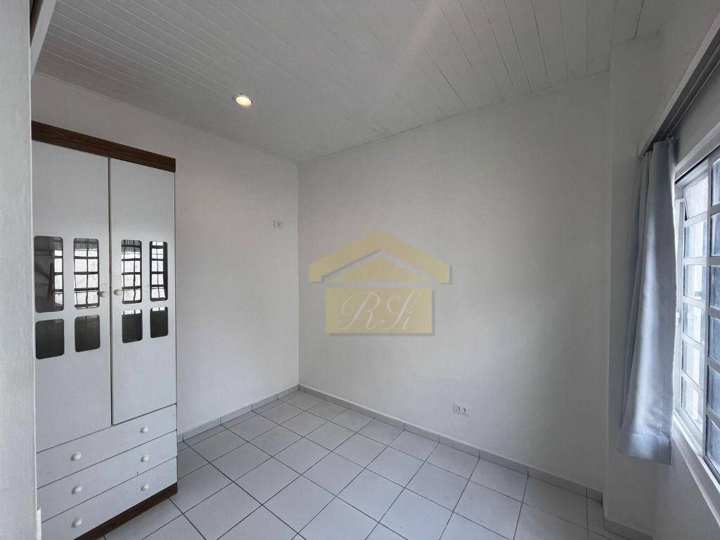 Casa para alugar com 1 quarto, 40m² - Foto 8