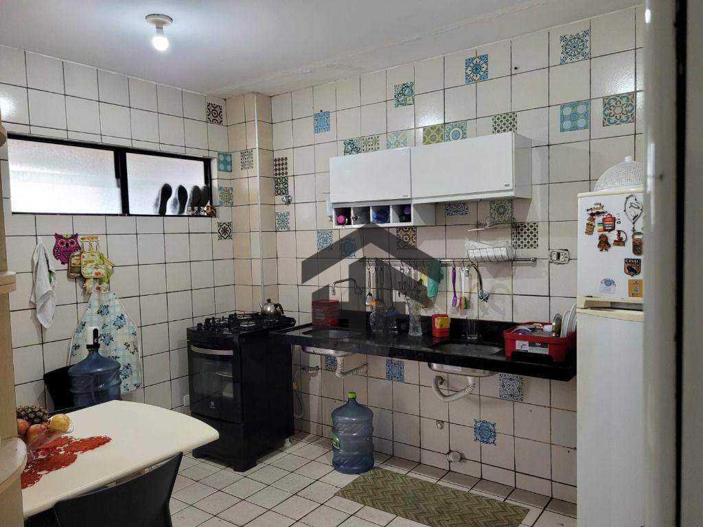 Apartamento à venda com 4 quartos, 147m² - Foto 17