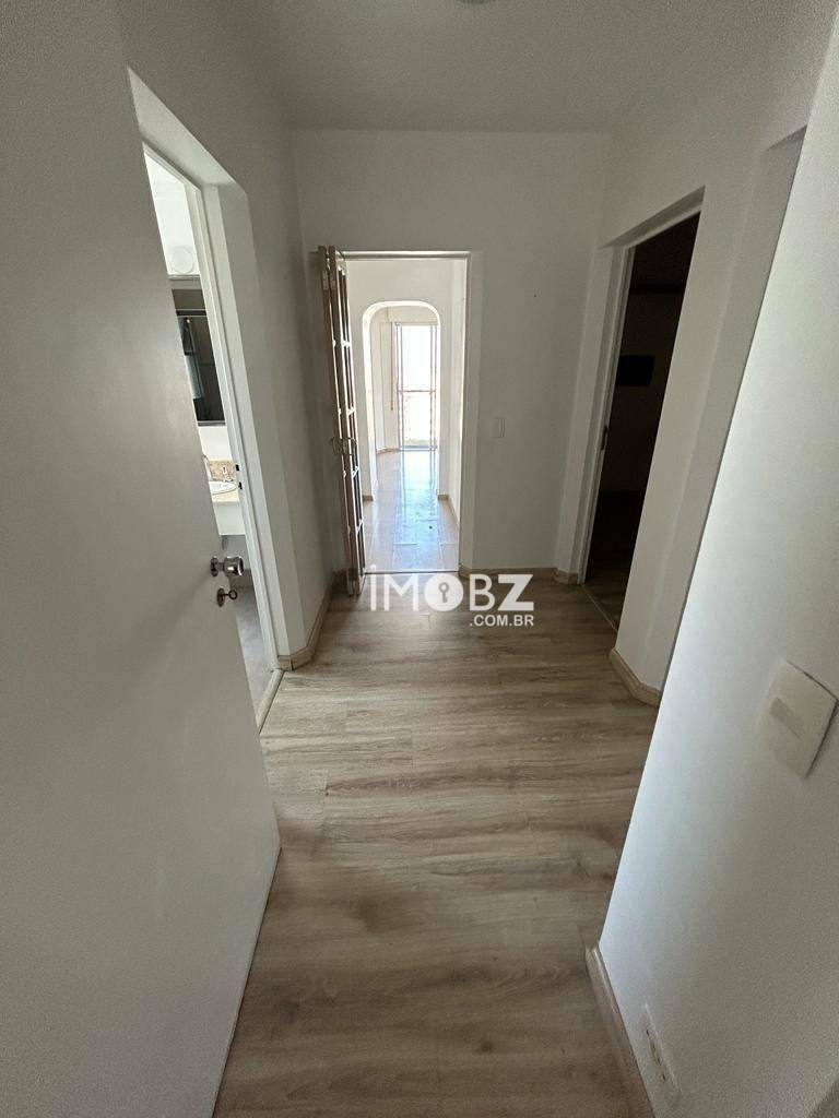 Apartamento à venda com 3 quartos, 120m² - Foto 5