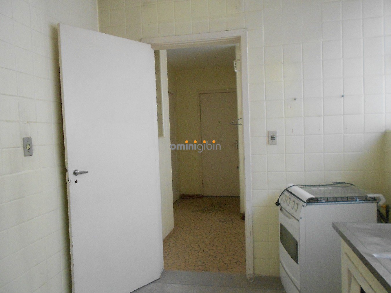 Apartamento à venda com 3 quartos, 154m² - Foto 4