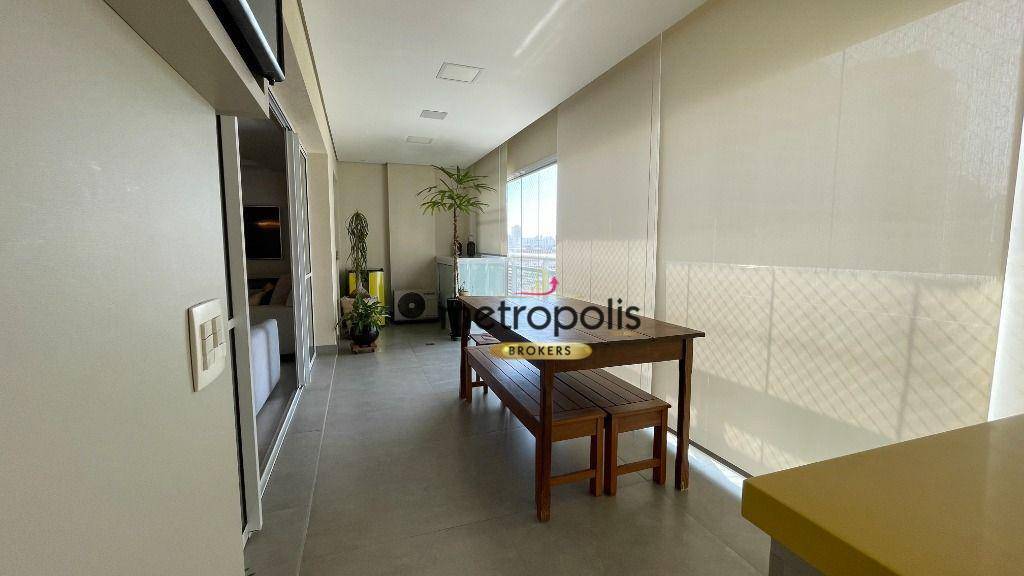 Apartamento para alugar com 3 quartos, 135m² - Foto 15