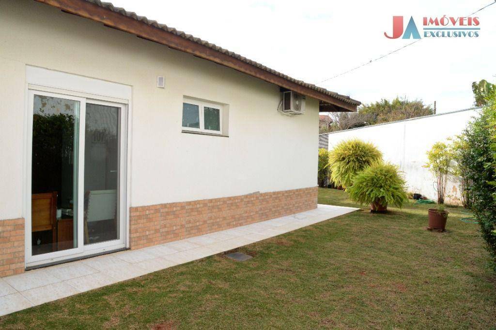 Casa de Condomínio à venda com 4 quartos, 428m² - Foto 35