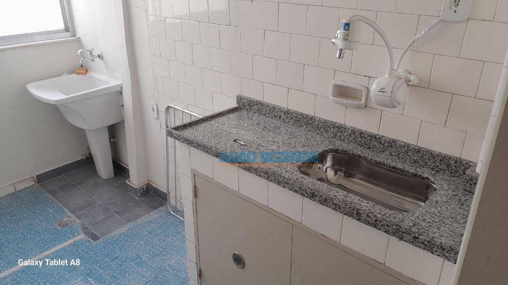 Apartamento à venda com 2 quartos, 43m² - Foto 10