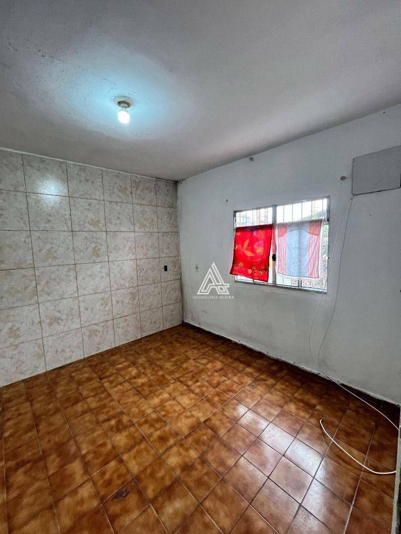 Casa para alugar com 3 quartos, 70m² - Foto 70