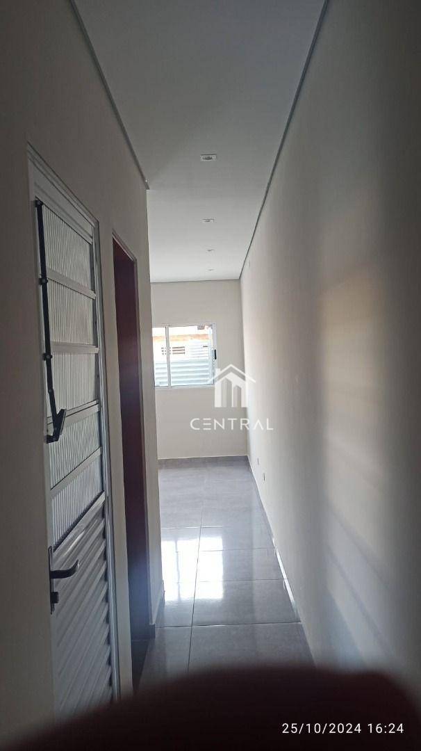 Casa à venda com 2 quartos, 56m² - Foto 11