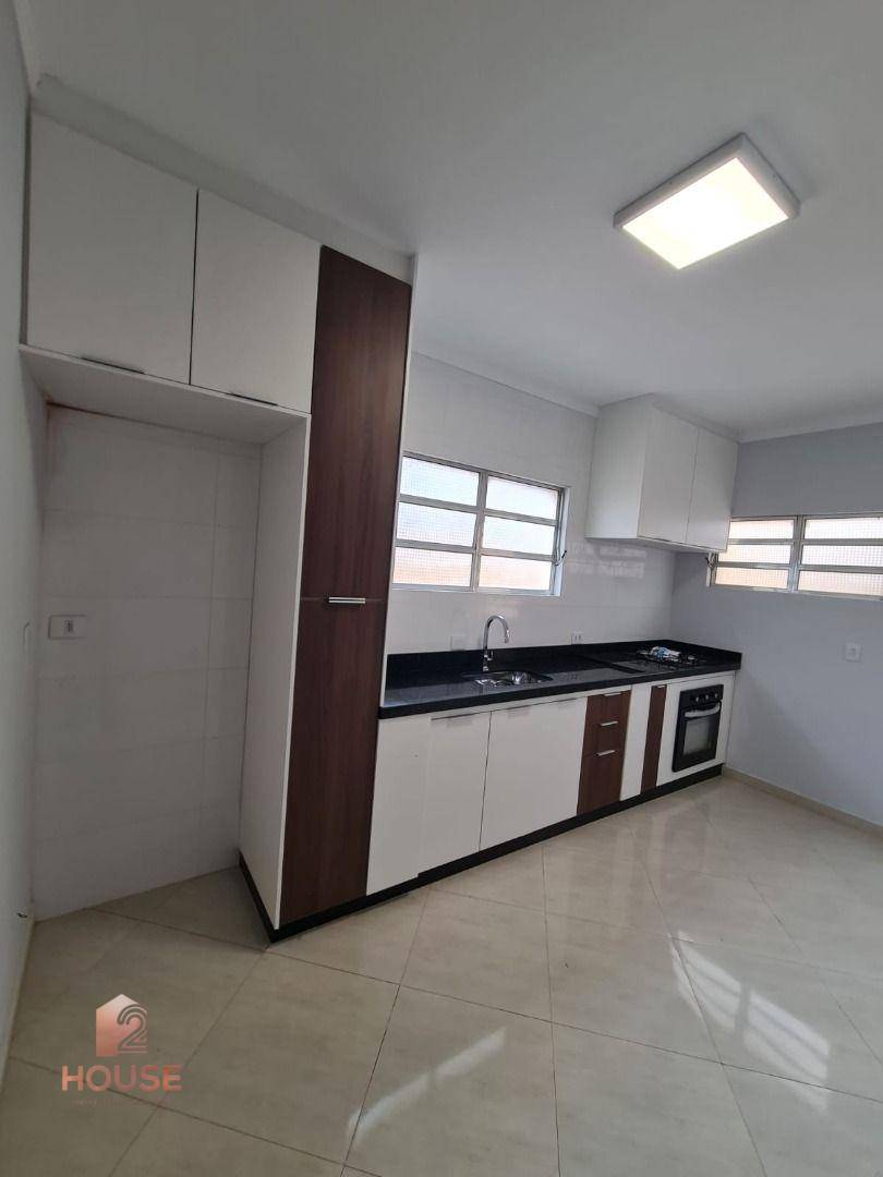 Casa à venda e aluguel com 3 quartos, 250m² - Foto 20