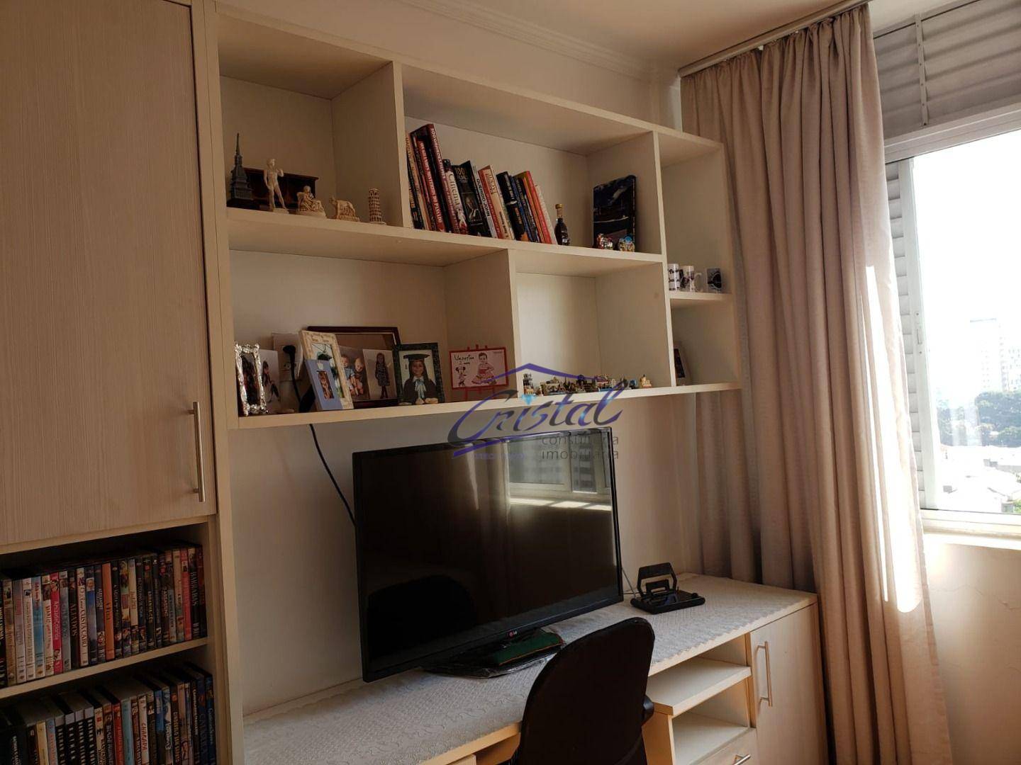 Apartamento à venda com 3 quartos, 94m² - Foto 3