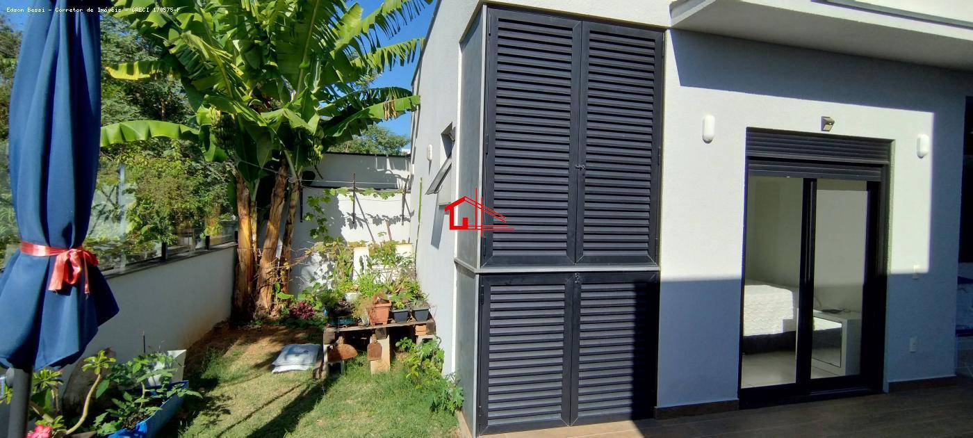 Casa de Condomínio à venda com 3 quartos, 200m² - Foto 15