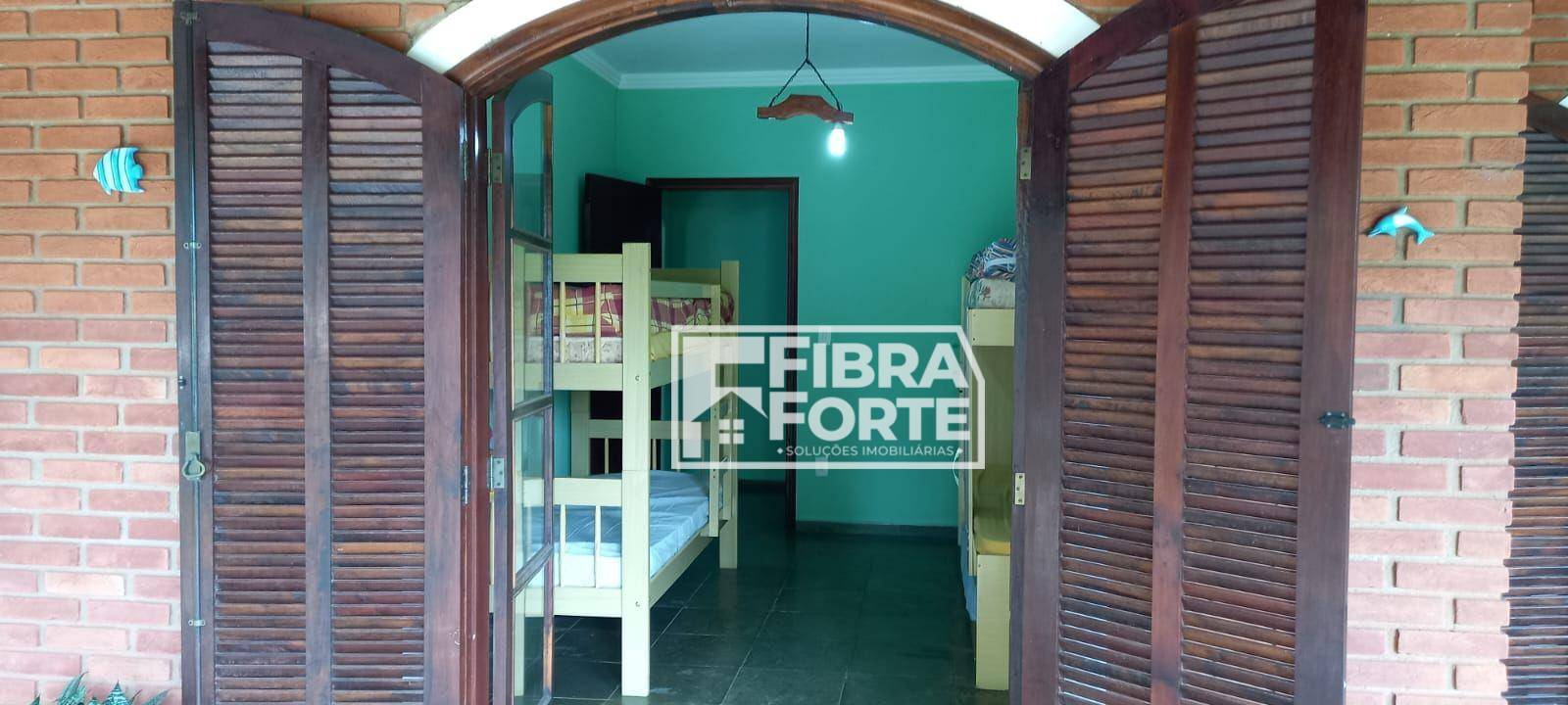 Chácara à venda com 2 quartos, 220m² - Foto 26