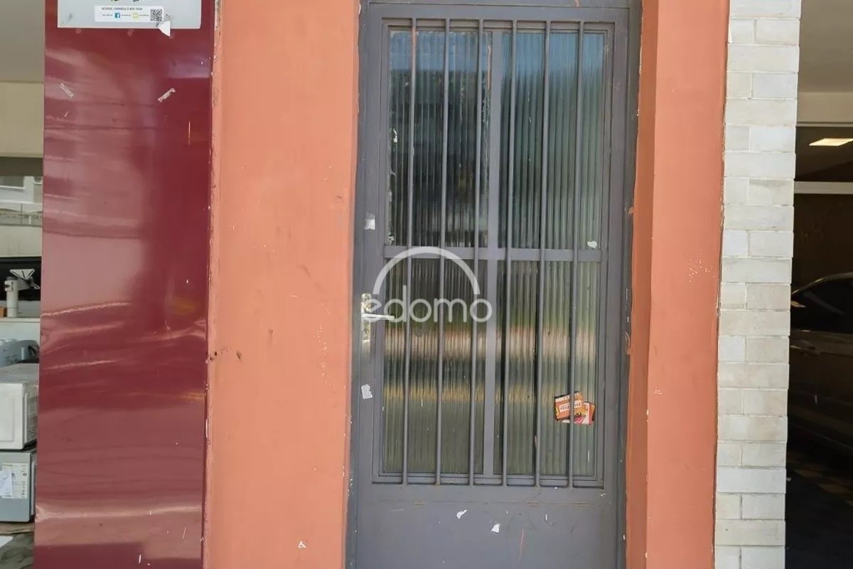 Casa para alugar com 1 quarto, 32m² - Foto 10