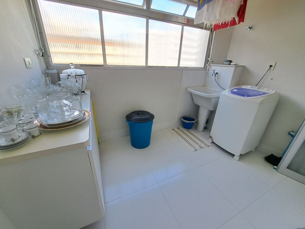 Apartamento à venda com 3 quartos, 121m² - Foto 24