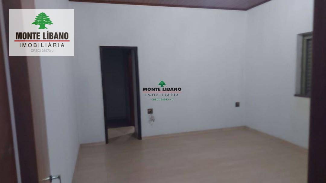 Casa à venda com 3 quartos, 409m² - Foto 11