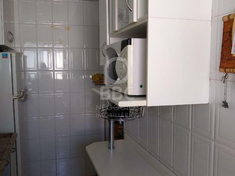 Apartamento à venda com 2 quartos, 62m² - Foto 8