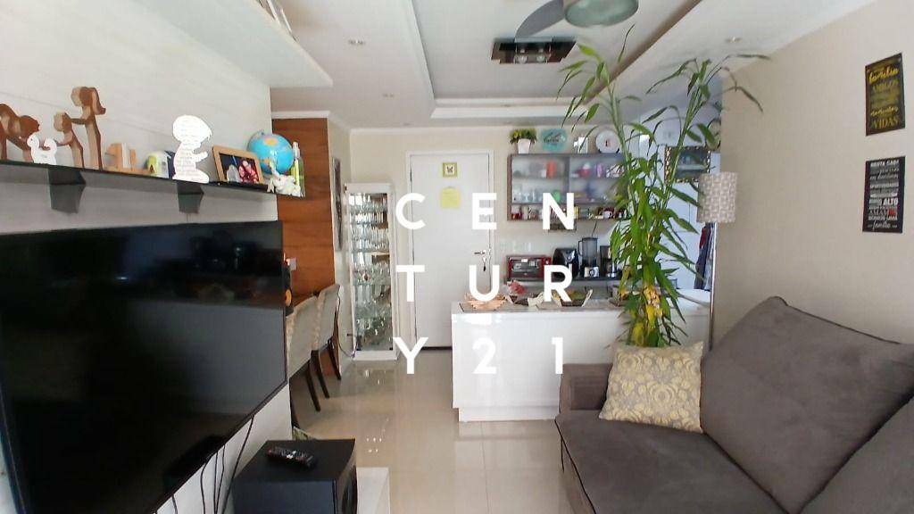 Apartamento à venda com 3 quartos, 77m² - Foto 8