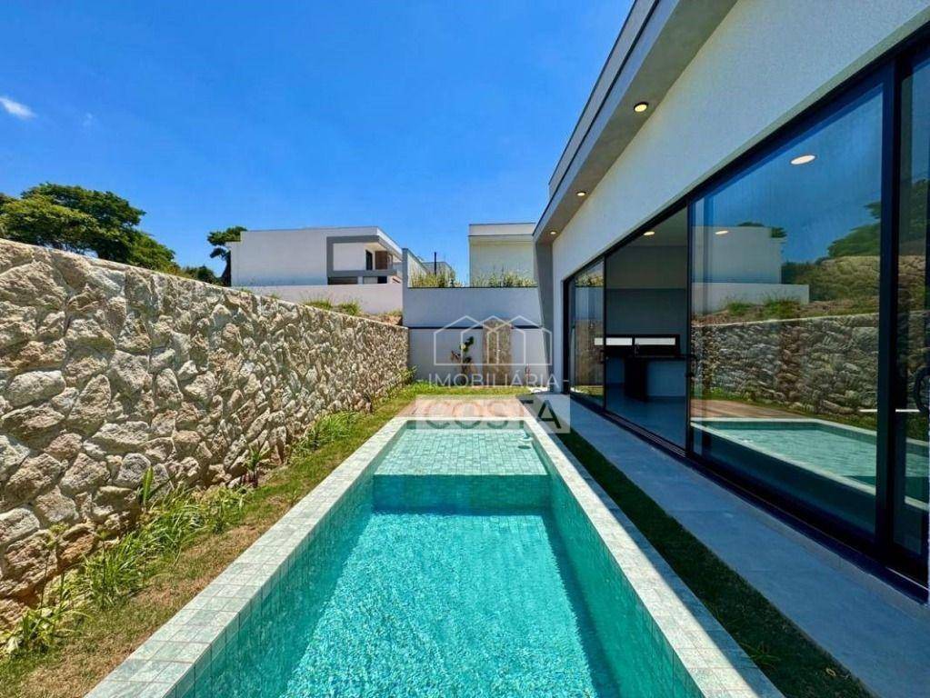 Casa, 3 quartos, 210 m² - Foto 1