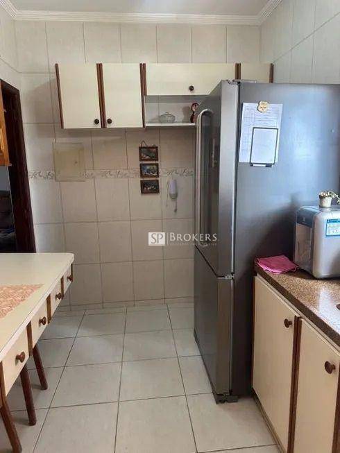 Apartamento à venda com 2 quartos, 76m² - Foto 8