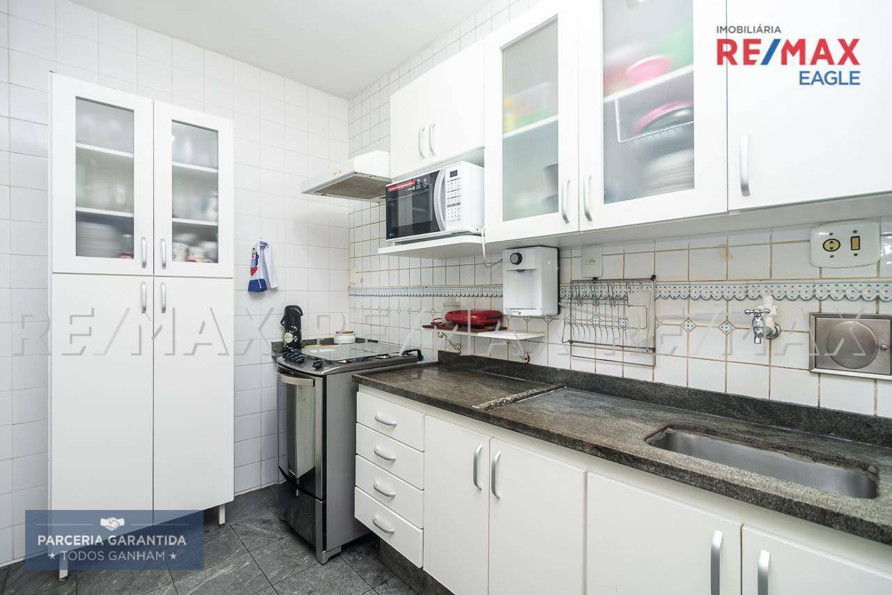 Apartamento à venda com 3 quartos, 100m² - Foto 6