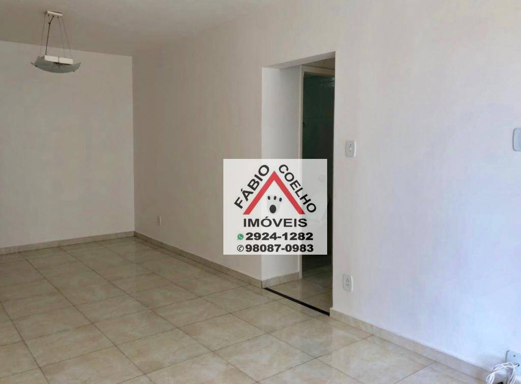 Apartamento à venda com 3 quartos, 96m² - Foto 4