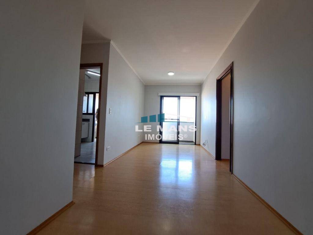 Apartamento à venda com 3 quartos, 75m² - Foto 9