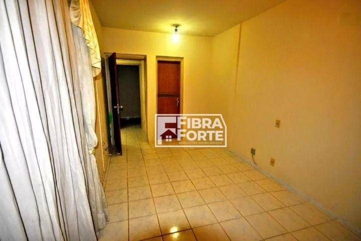 Apartamento à venda com 3 quartos, 83m² - Foto 12