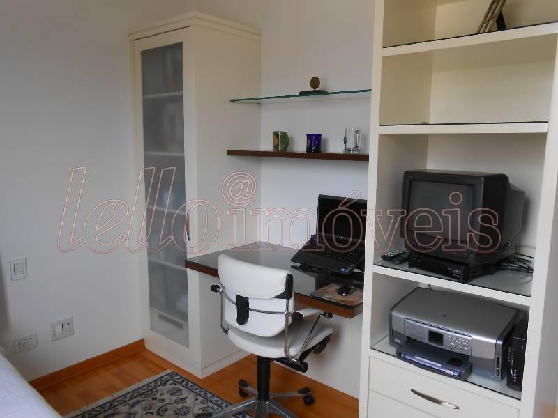 Apartamento para alugar com 3 quartos, 120m² - Foto 10