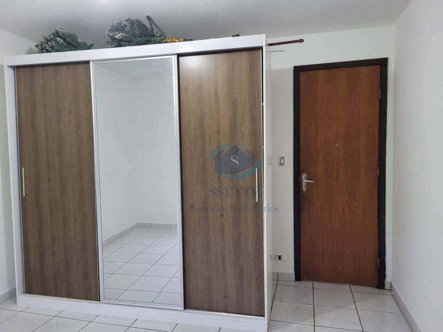 Sobrado à venda com 3 quartos, 211m² - Foto 11