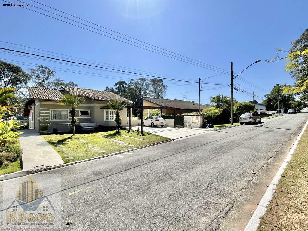 Casa de Condomínio à venda com 5 quartos, 1016m² - Foto 2