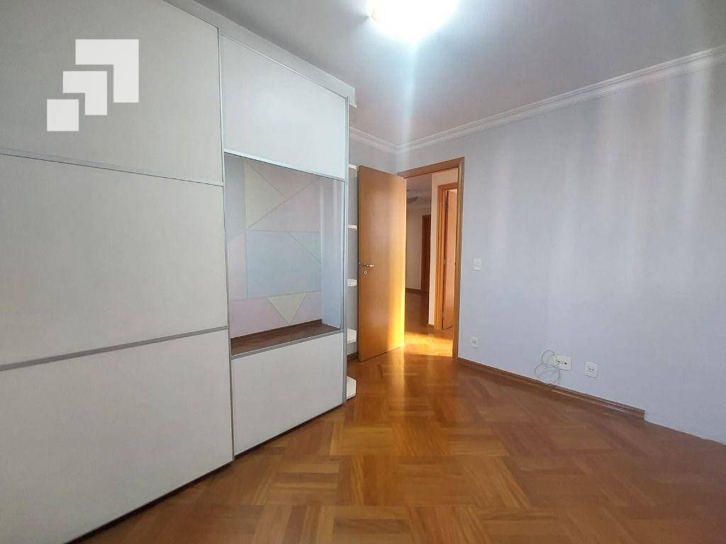 Apartamento à venda com 4 quartos, 172m² - Foto 22