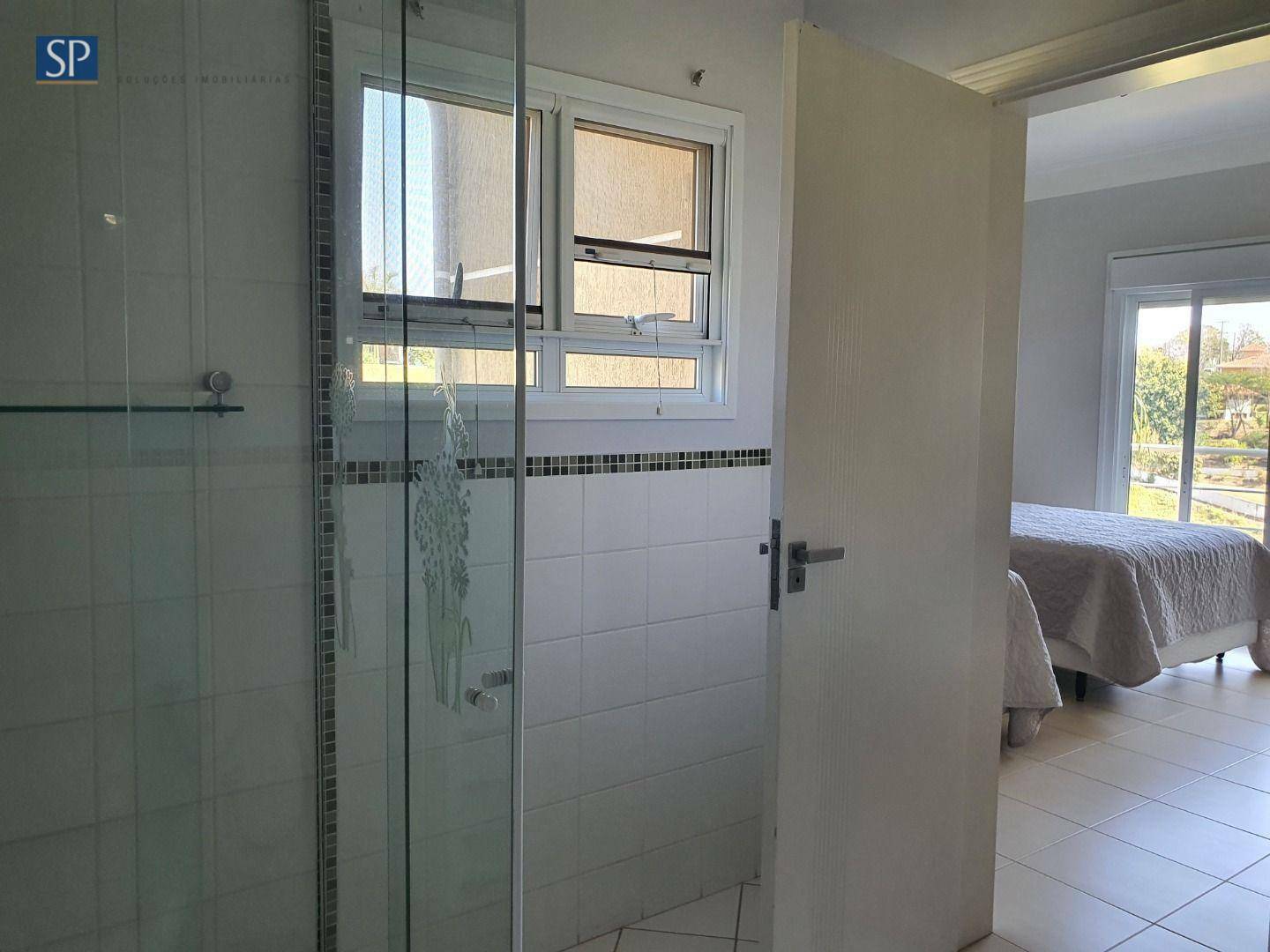 Casa de Condomínio para alugar com 5 quartos, 900m² - Foto 55