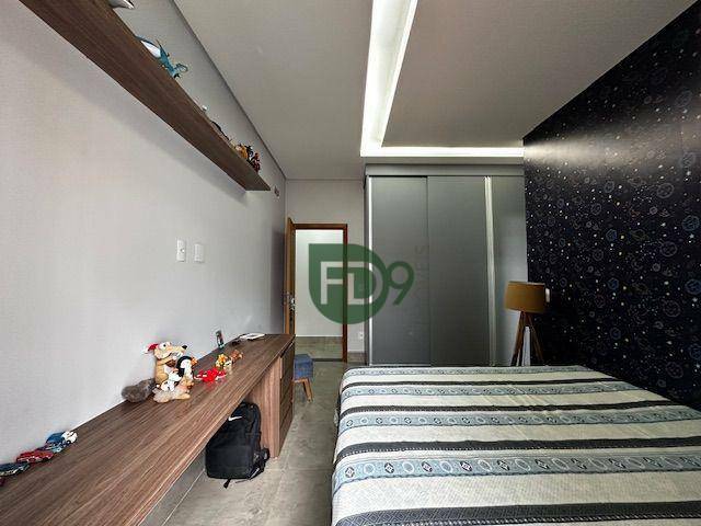 Casa de Condomínio à venda com 3 quartos, 193m² - Foto 31