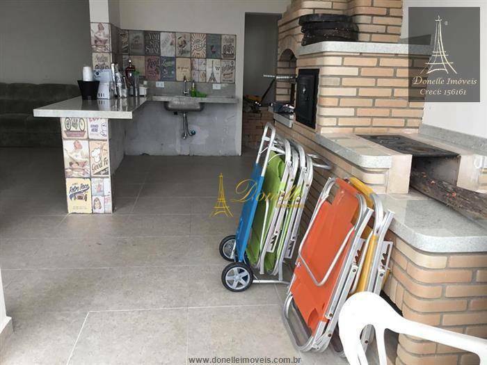 Casa de Condomínio à venda com 3 quartos, 690m² - Foto 18