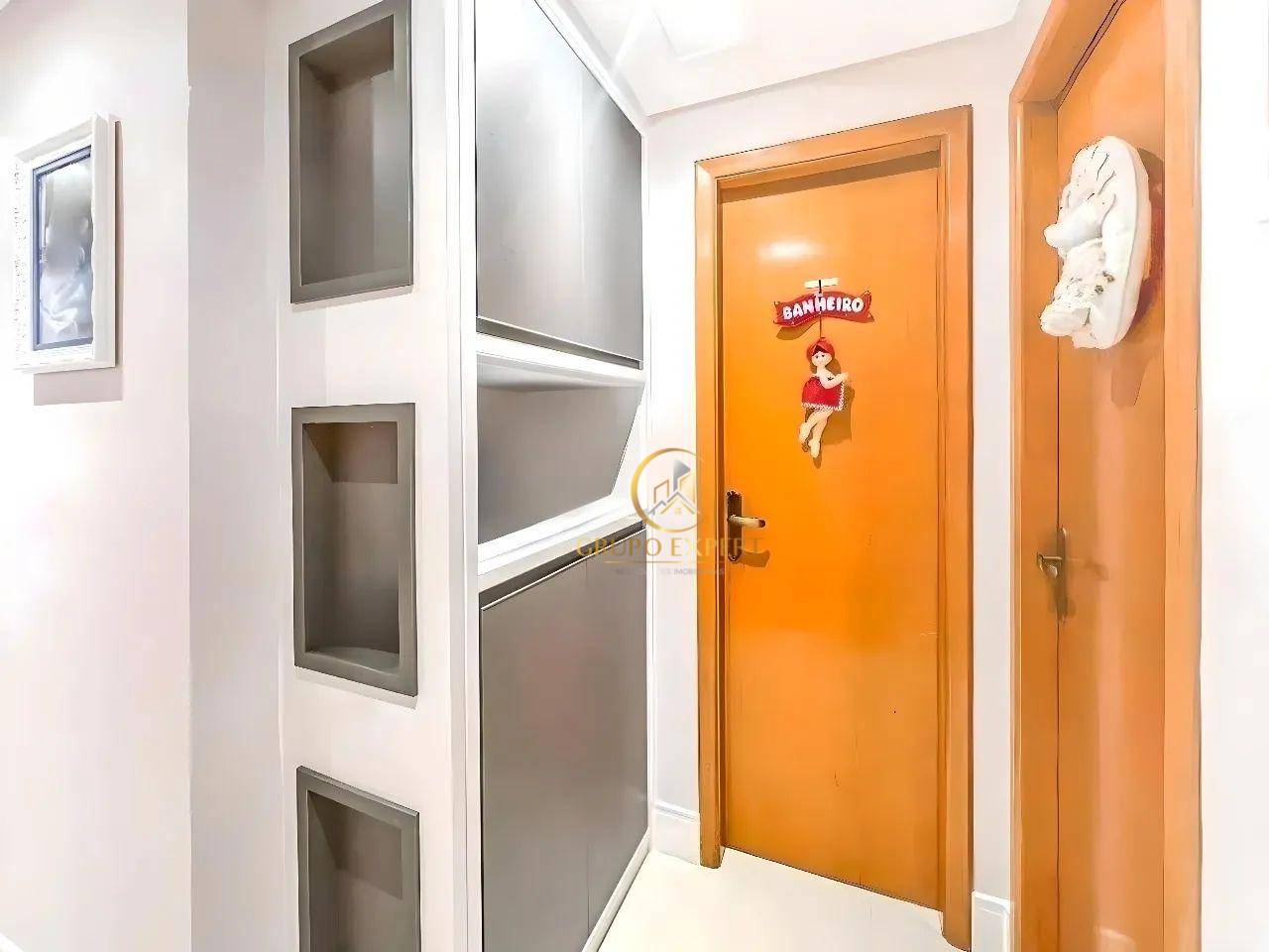 Apartamento à venda com 3 quartos, 111m² - Foto 12