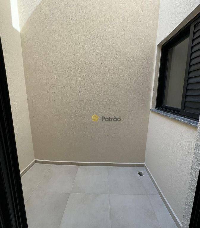 Apartamento à venda com 2 quartos, 44m² - Foto 18