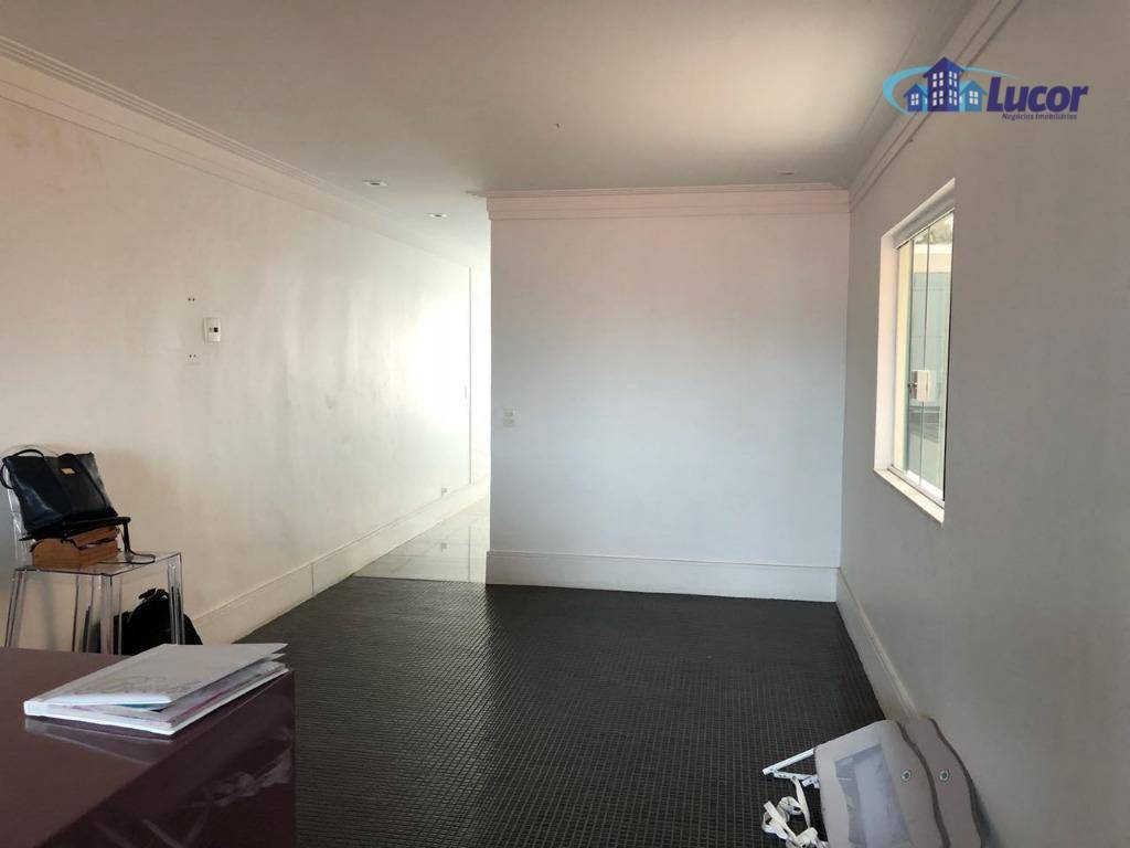 Sobrado à venda com 3 quartos, 270m² - Foto 5