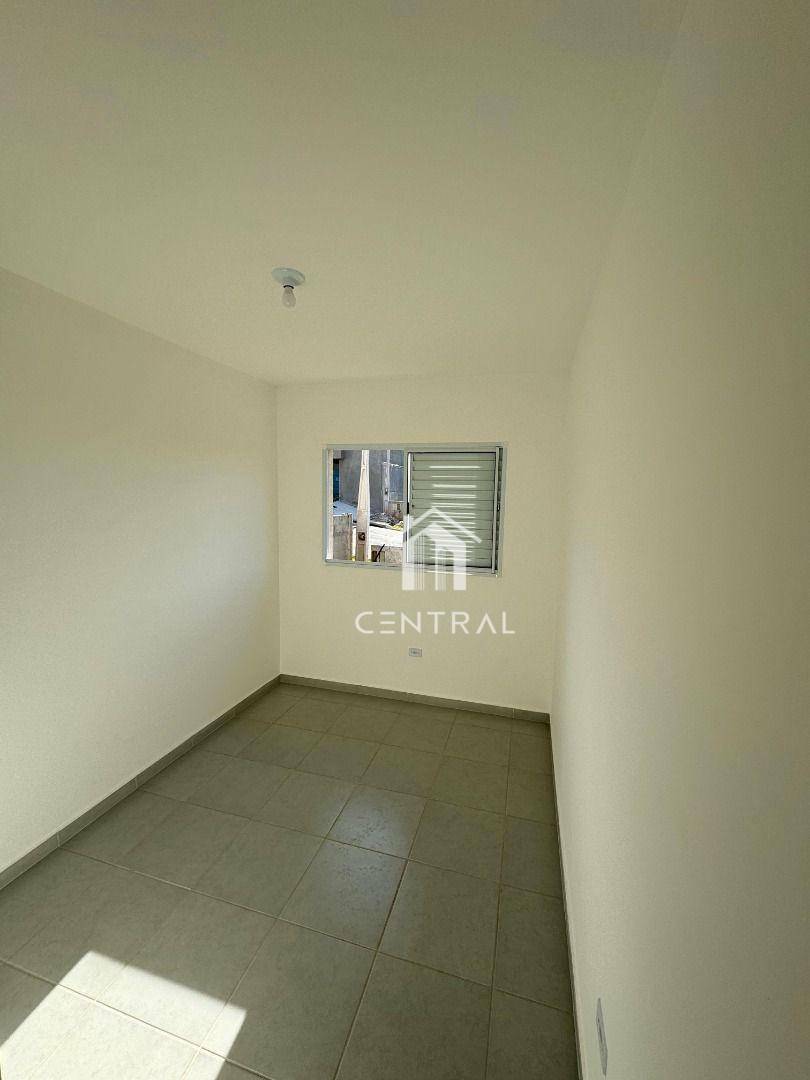 Casa à venda com 2 quartos, 42m² - Foto 15