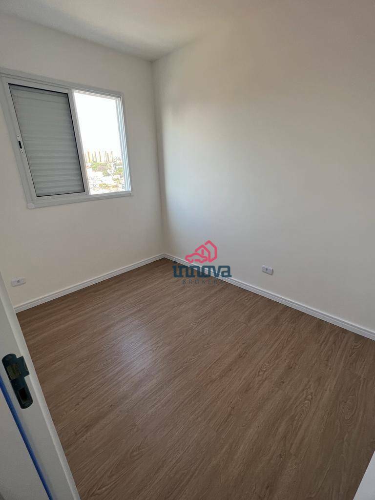 Apartamento à venda com 2 quartos, 42m² - Foto 8