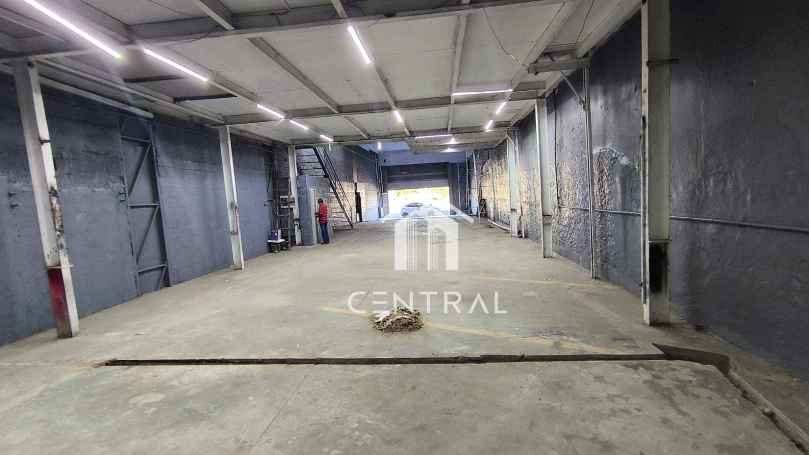 Depósito-Galpão-Armazém para alugar, 400m² - Foto 7