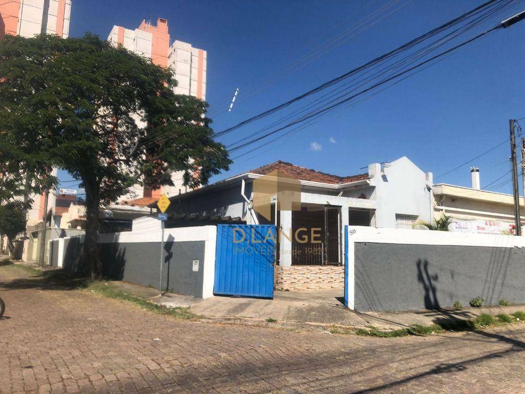 Casa à venda com 3 quartos, 293m² - Foto 2