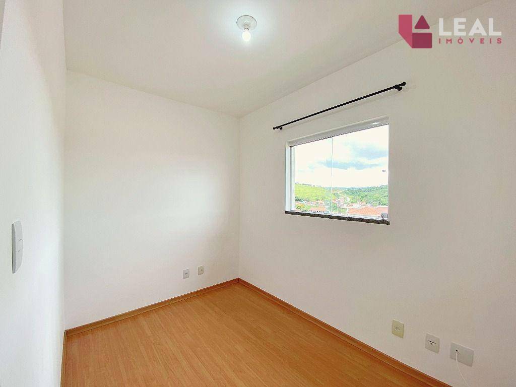 Apartamento para alugar com 2 quartos, 55m² - Foto 13