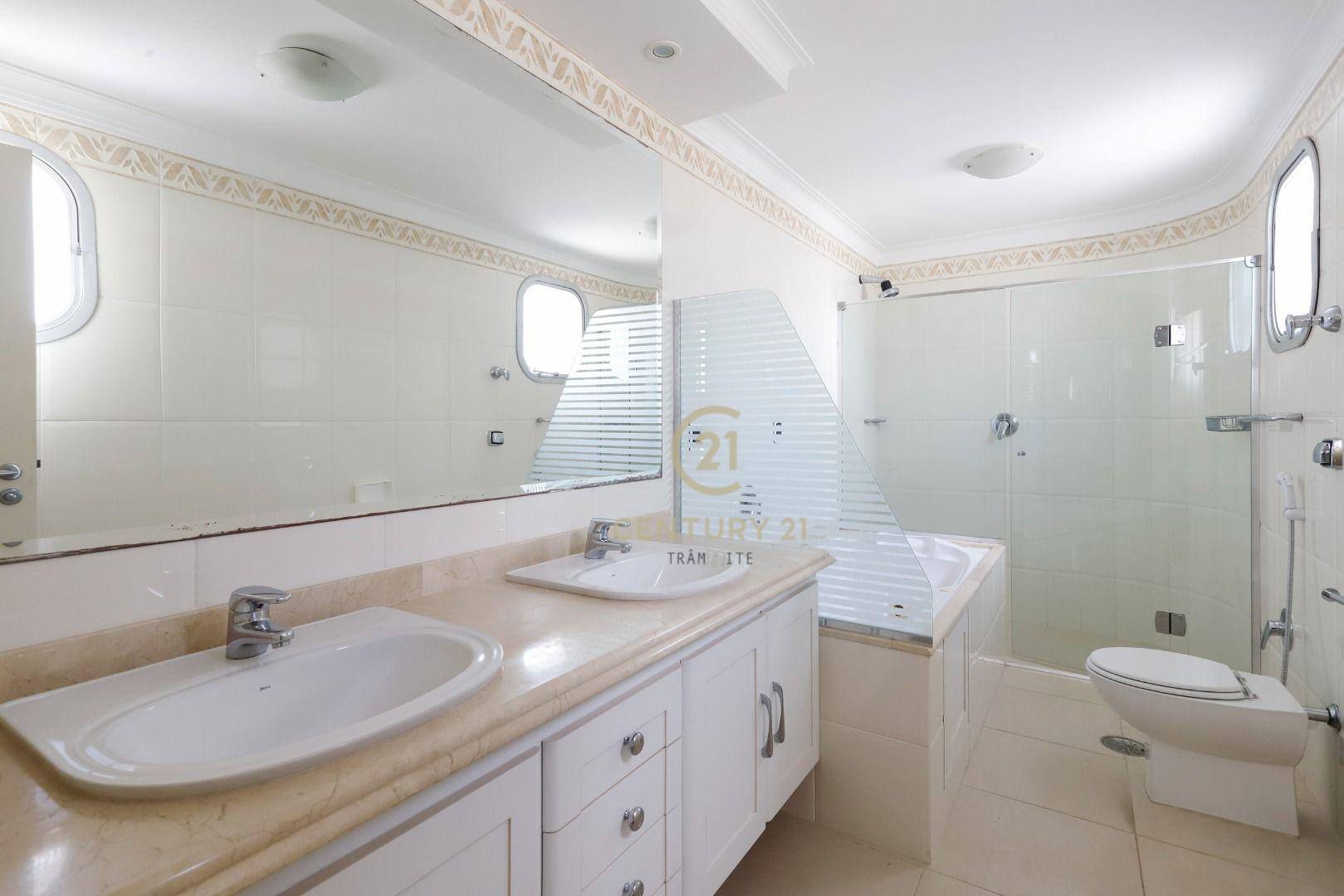 Apartamento para alugar com 4 quartos, 312m² - Foto 25