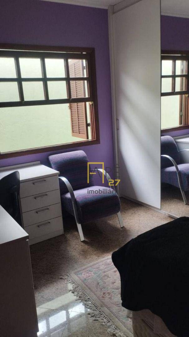 Sobrado à venda com 3 quartos, 220m² - Foto 24