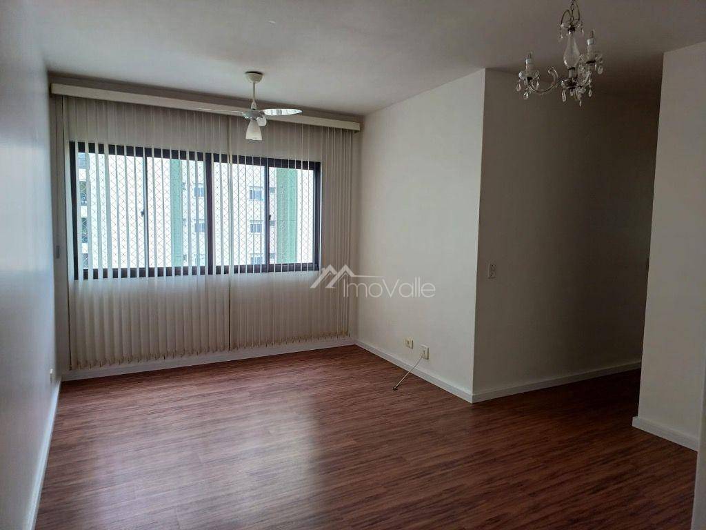 Apartamento para alugar com 3 quartos, 72m² - Foto 1