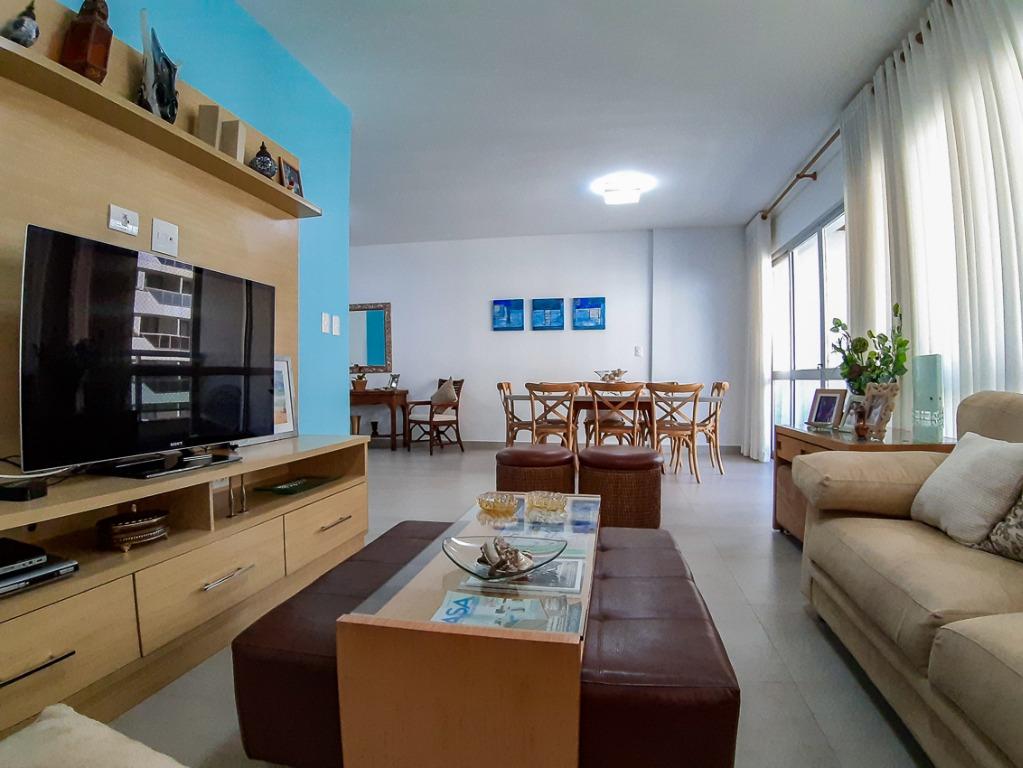 Apartamento à venda com 3 quartos, 140m² - Foto 4