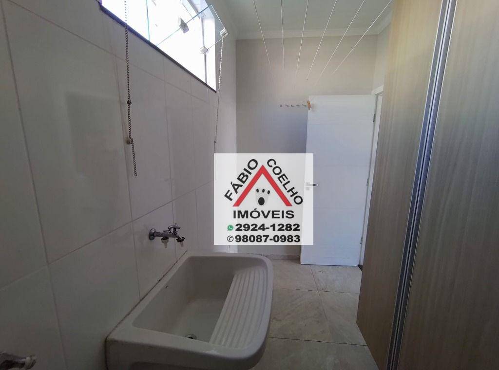 Sobrado à venda com 2 quartos, 229m² - Foto 16