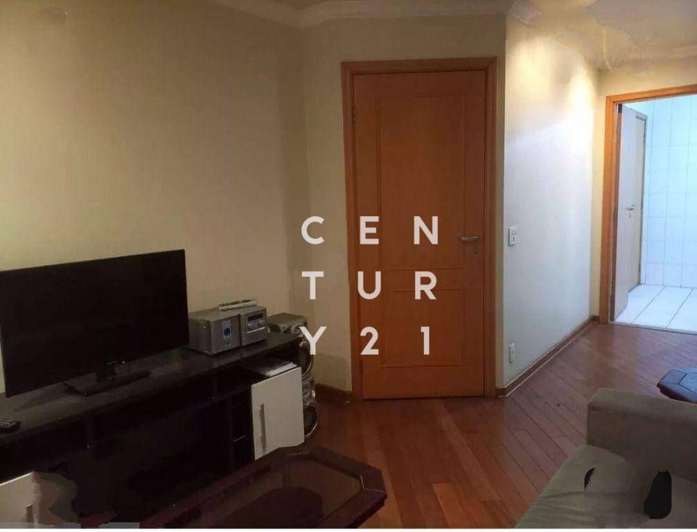 Apartamento à venda com 3 quartos, 74m² - Foto 3