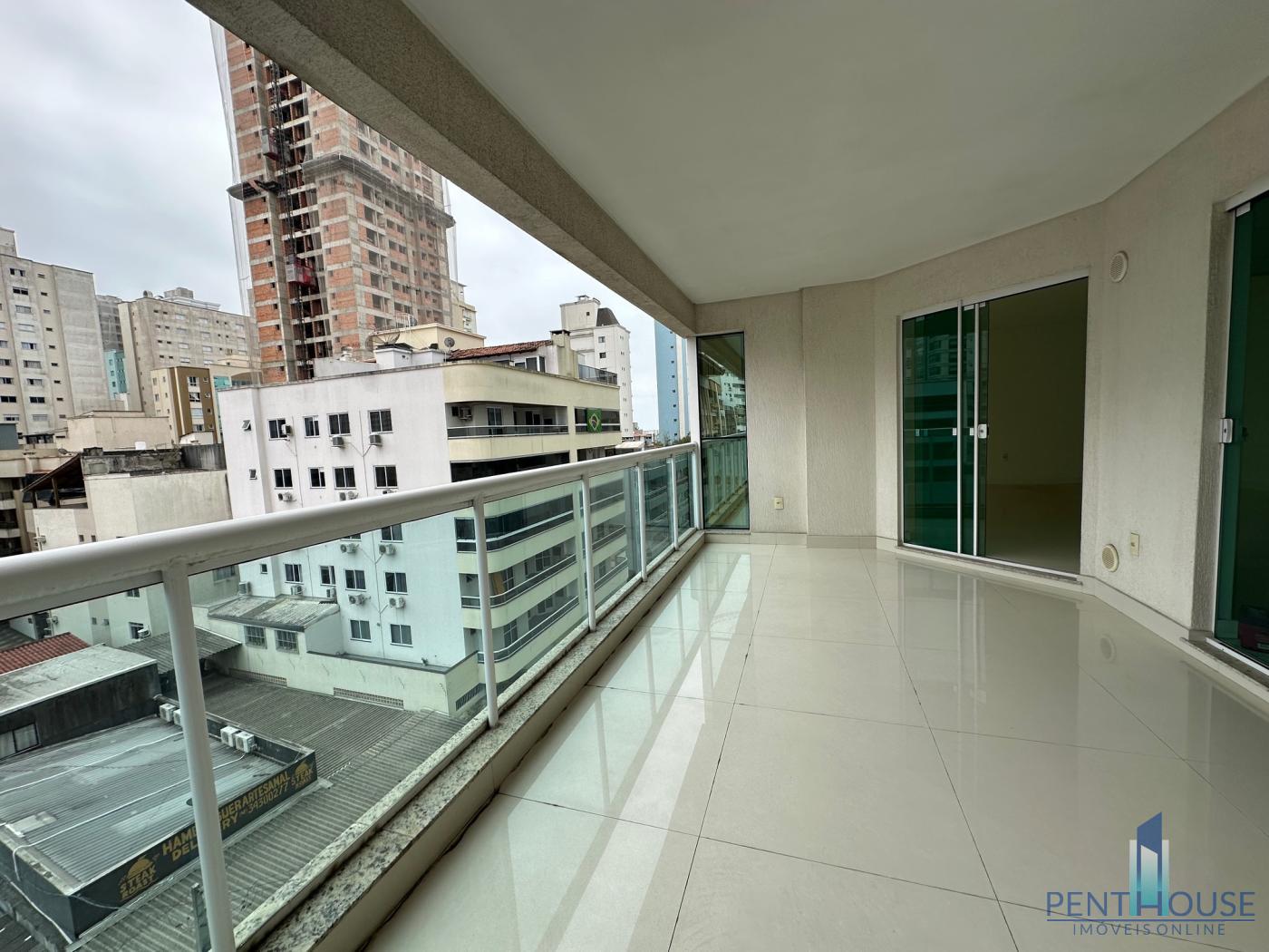 Apartamento à venda com 4 quartos, 160m² - Foto 4