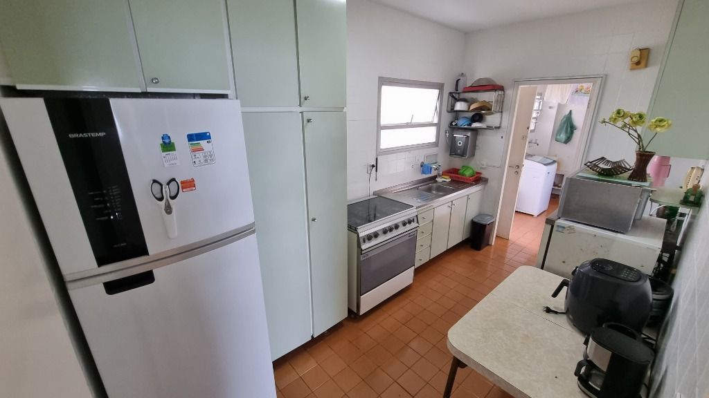 Apartamento à venda com 3 quartos, 140m² - Foto 19