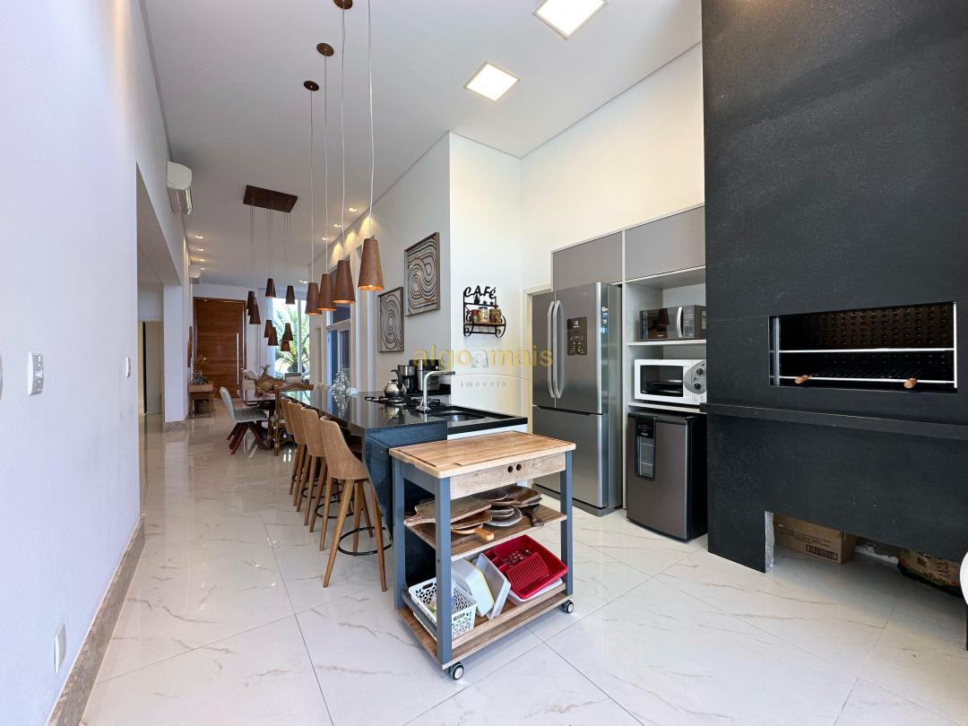 Casa de Condomínio à venda com 4 quartos, 190m² - Foto 15